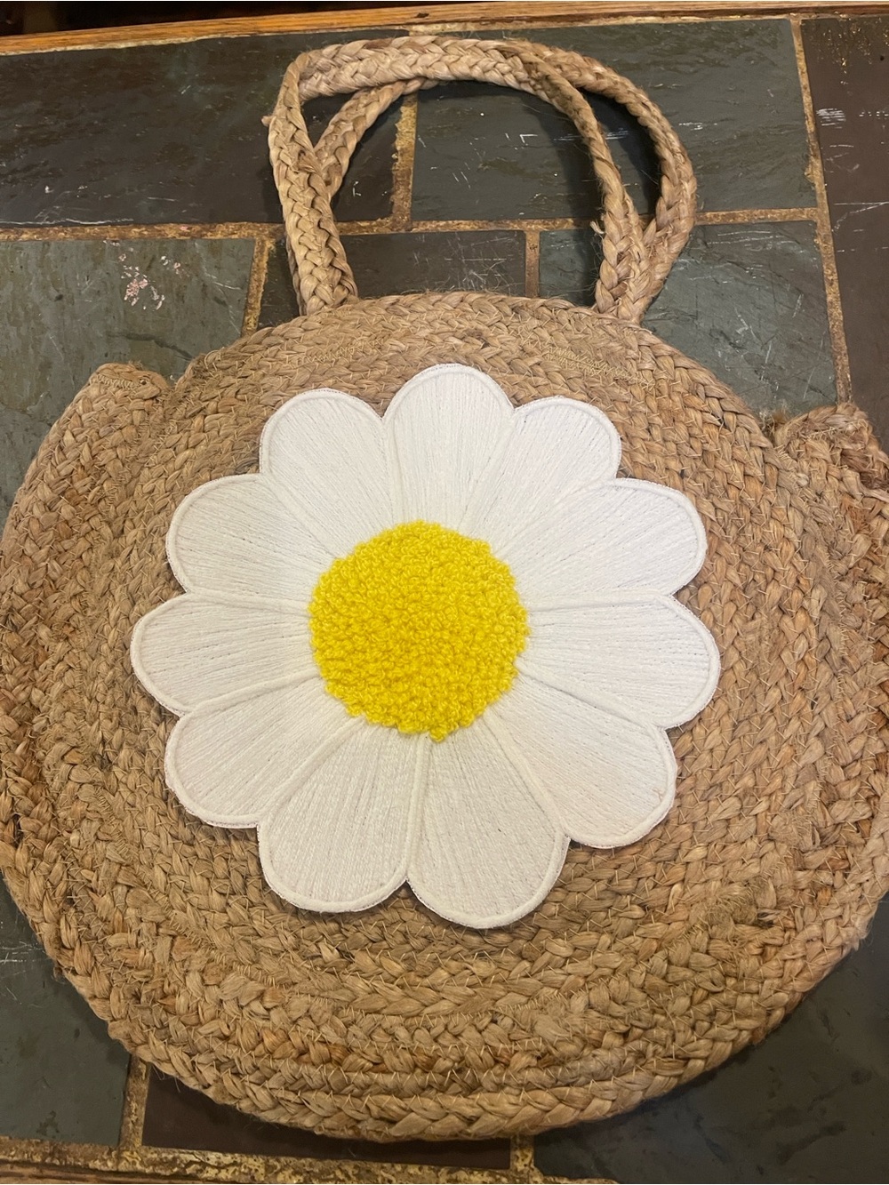 NWOT daisy tote bag!!!! Perfect condition, never used